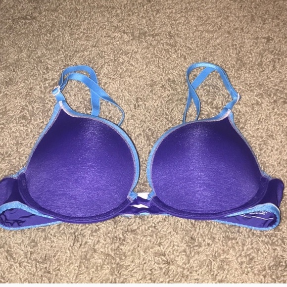 Victoria secret bra NWOT - Picture 1 of 3